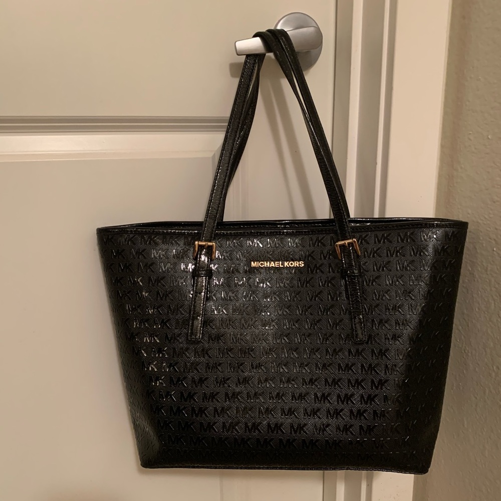 ⏰LAST WEEK!⏰Michael Kors Black Patent Leather Tote
